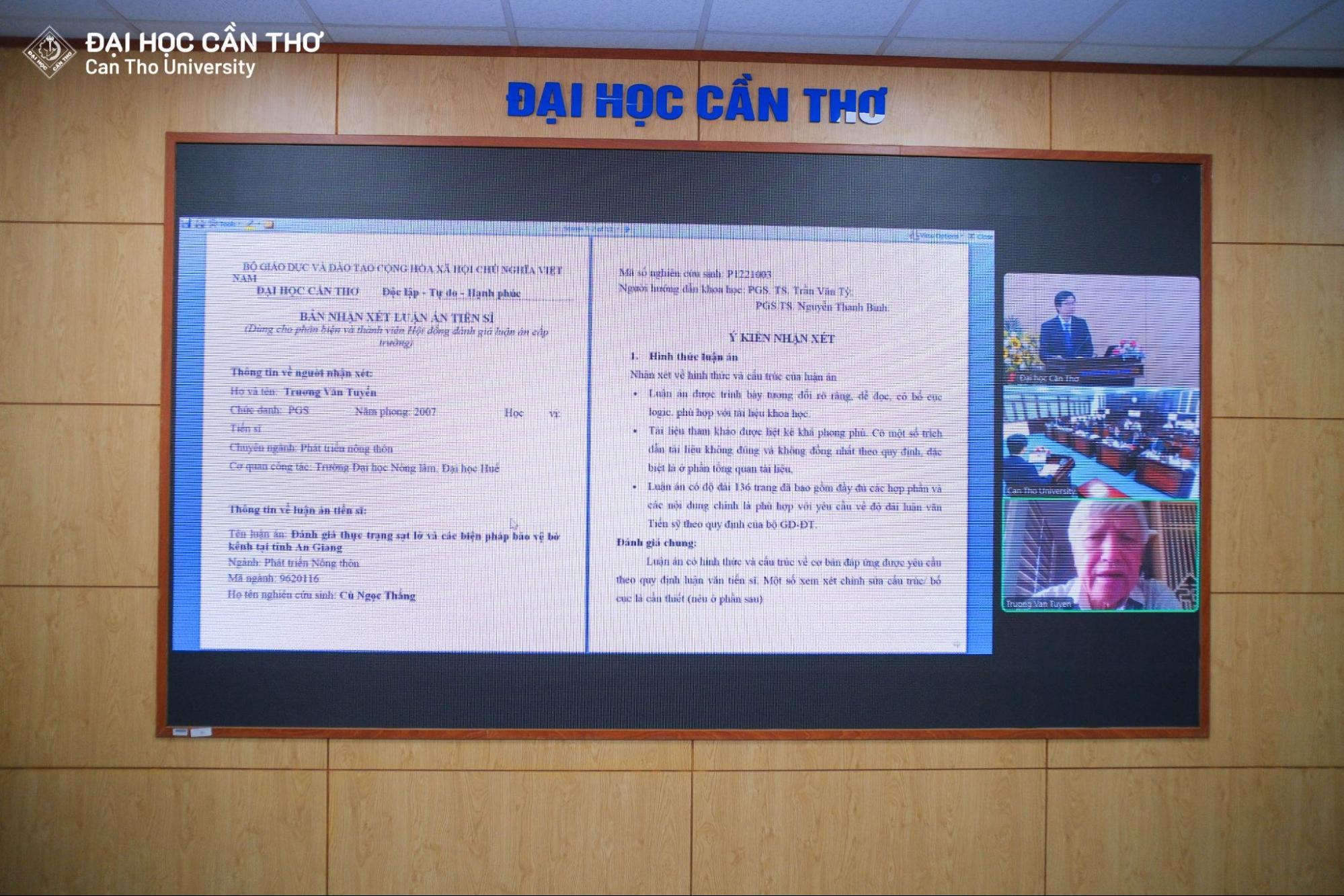 Hội đồng góp ý