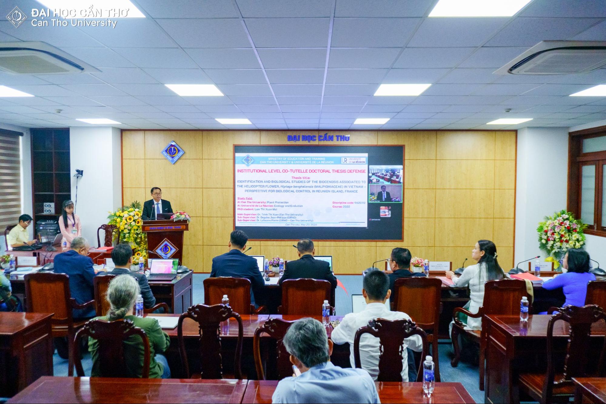Công bố quyết định đánh giá luận án tiến sĩ