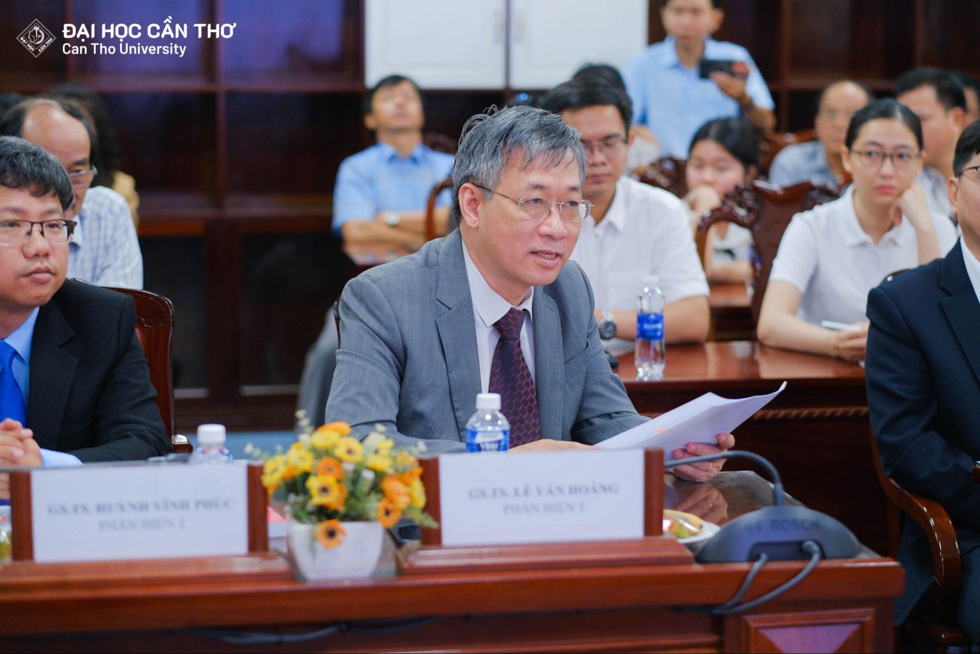 Hội đồng góp ý