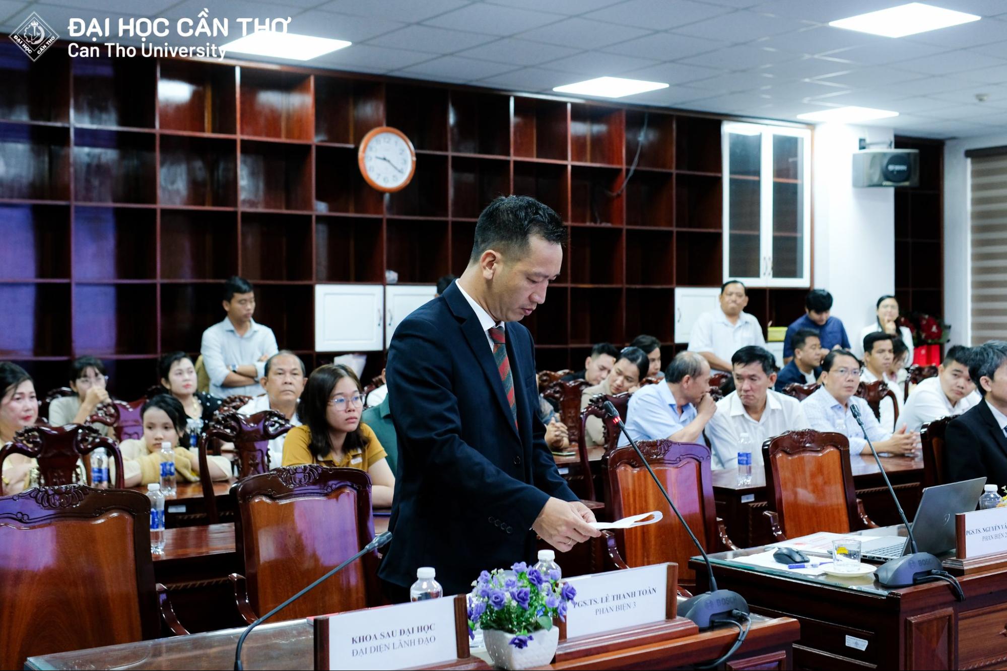 Hội đồng góp ý