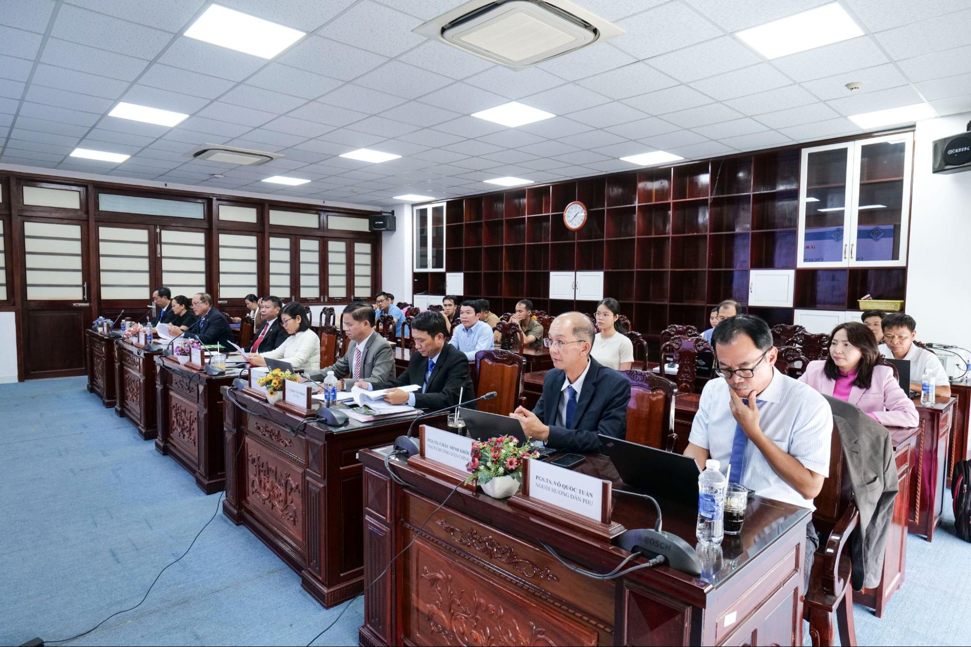 Tổng quan buổi bảo vệ