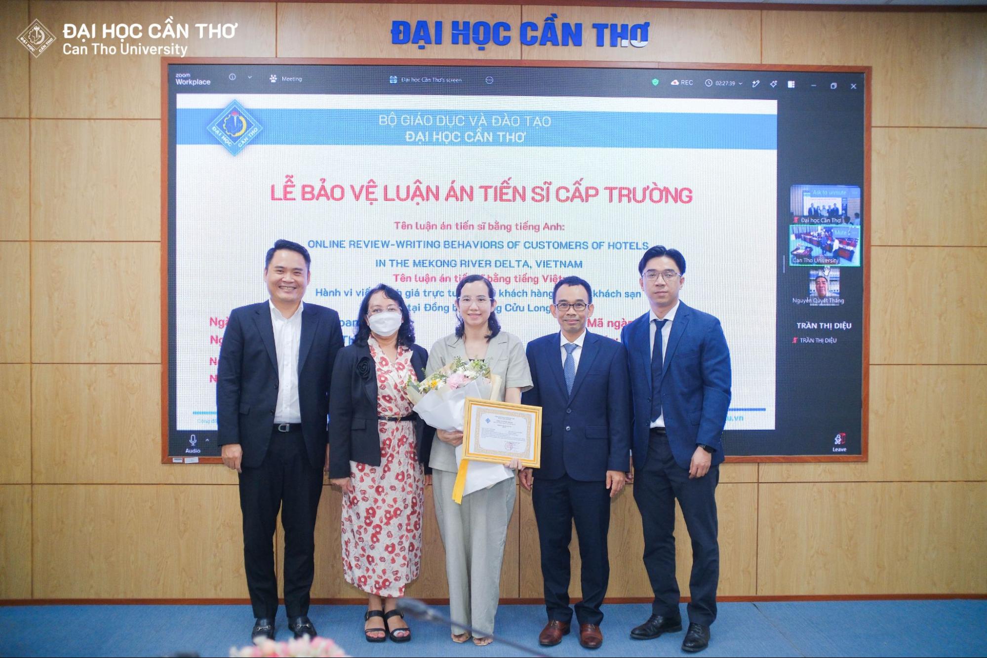 Hình ảnh khác
