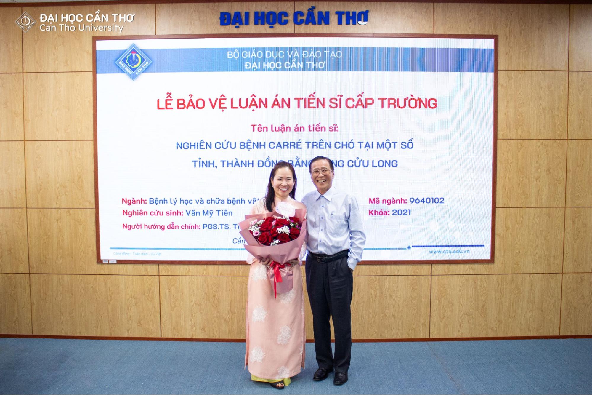 Hình ảnh buổi bảo vệ